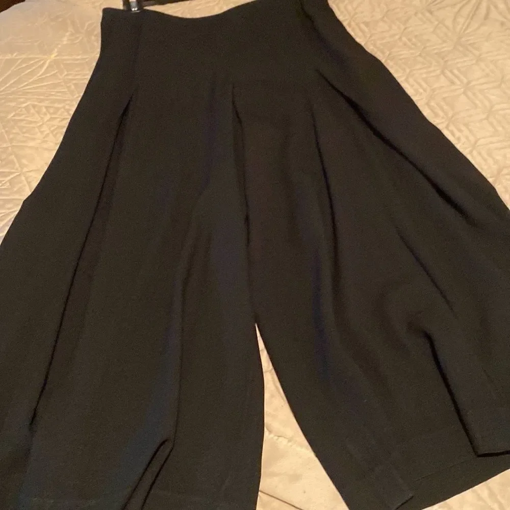Three piece Talbots Black suit, all size 8 - Picture 7 of 16